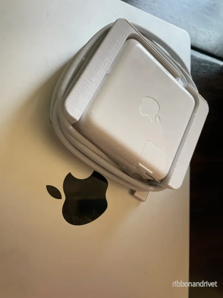 Kabelorganisatör för MacBook 67W laddare - Bild 2