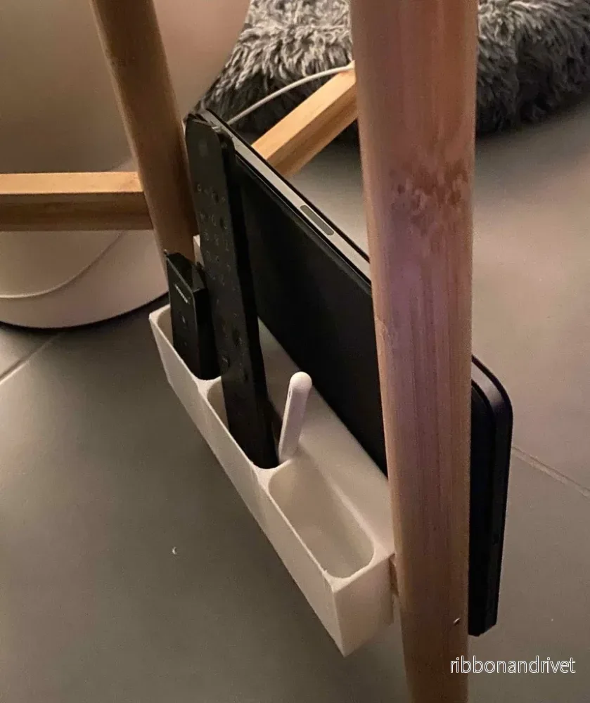 iPad- och fjärrkontrollhållare till Satsumas Ikea - Bild 2