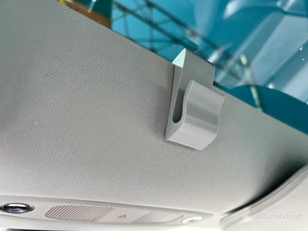 Tesla solglasögonhållare för Model 3/Y - Enkel och problemfri installation - Bild 3
