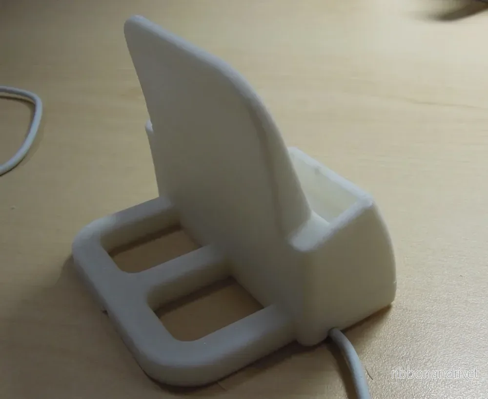Laddningsdocka för Apple iPhone 6 och 6S Plus med högtalarförstärkare - Bild 3