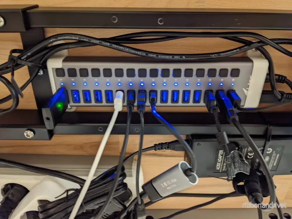 i-Tec Laddar USB-hubb Vägg-/bordsmontering i-Tec Laddar USB-hubb Vägg-/bordsmontering