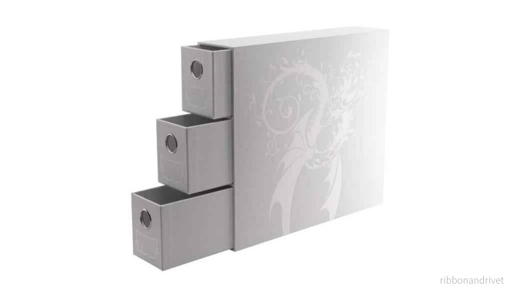 Dragon Shield Förvaringslådor – Card Drawers Fortress – Vertikal – 3 XL – Vit Dragon Shield Förvaringslådor – Card Drawers Fortress – Vertikal – 3 XL – Vit