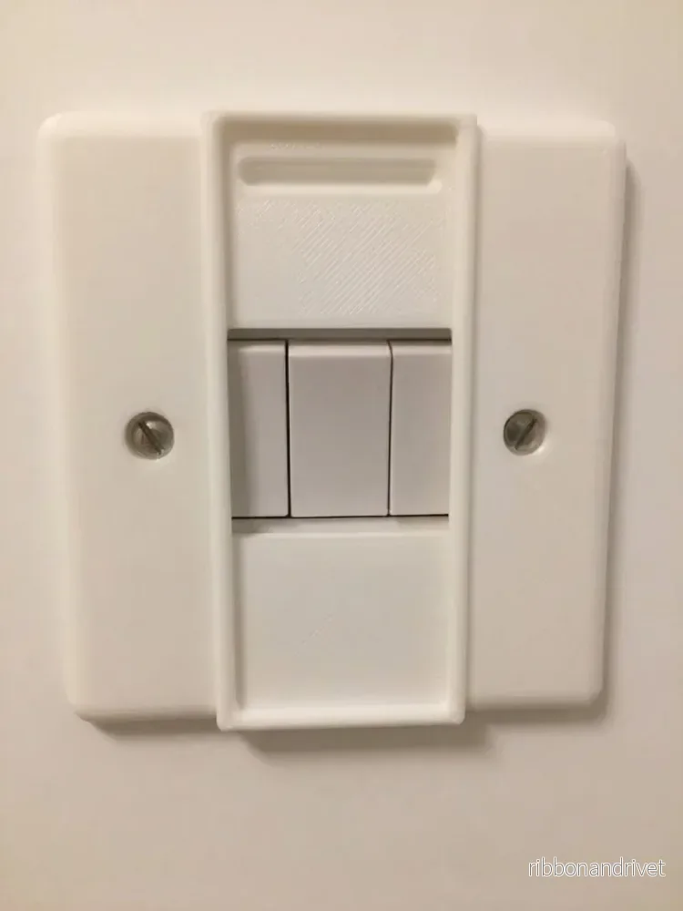 Philips Hue - Skydd för enkel Hue-fjärrkontroll och trippel UK-strömbrytare - Bild 2