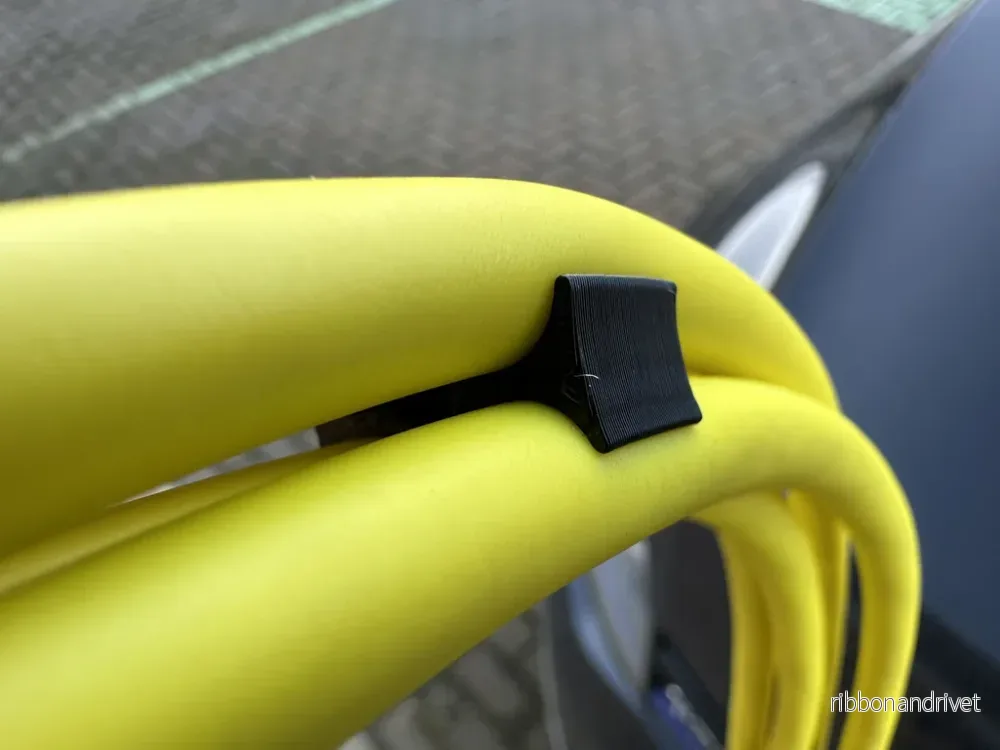 Hållare för laddkabel för elbilar Hållare för laddkabel för elbilar