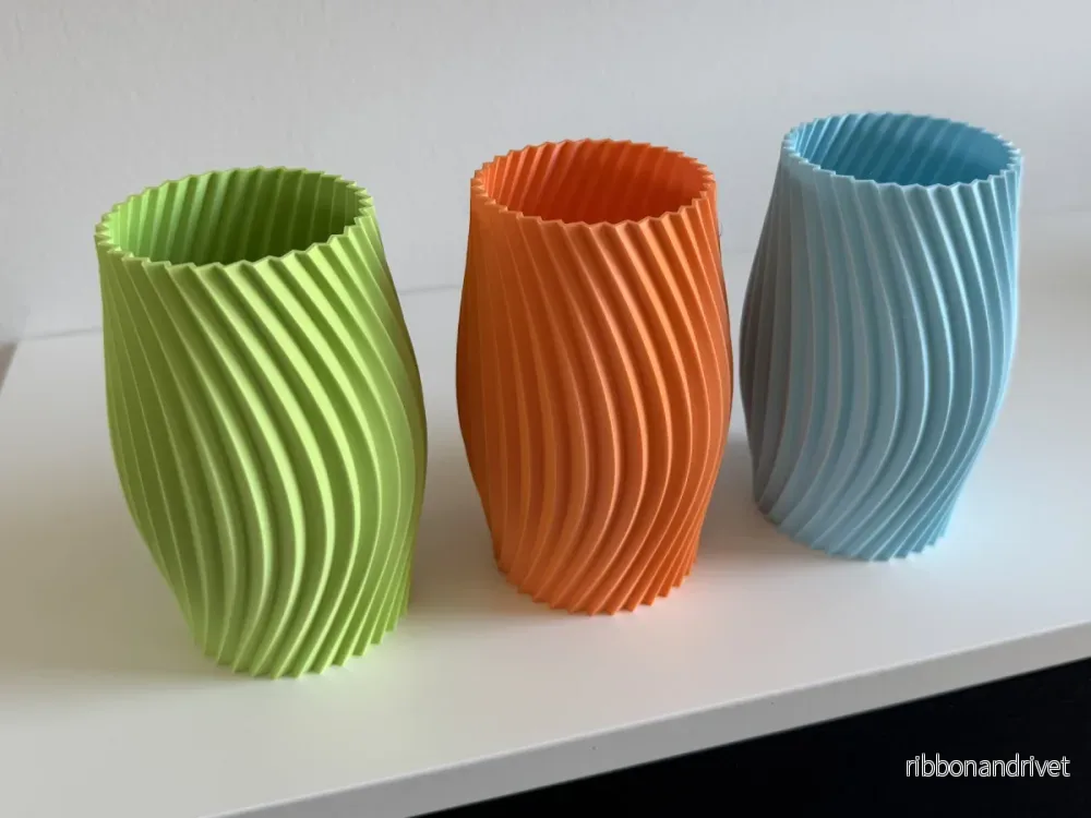 Elegant Twisted Vas - 12 cm - Bild 2