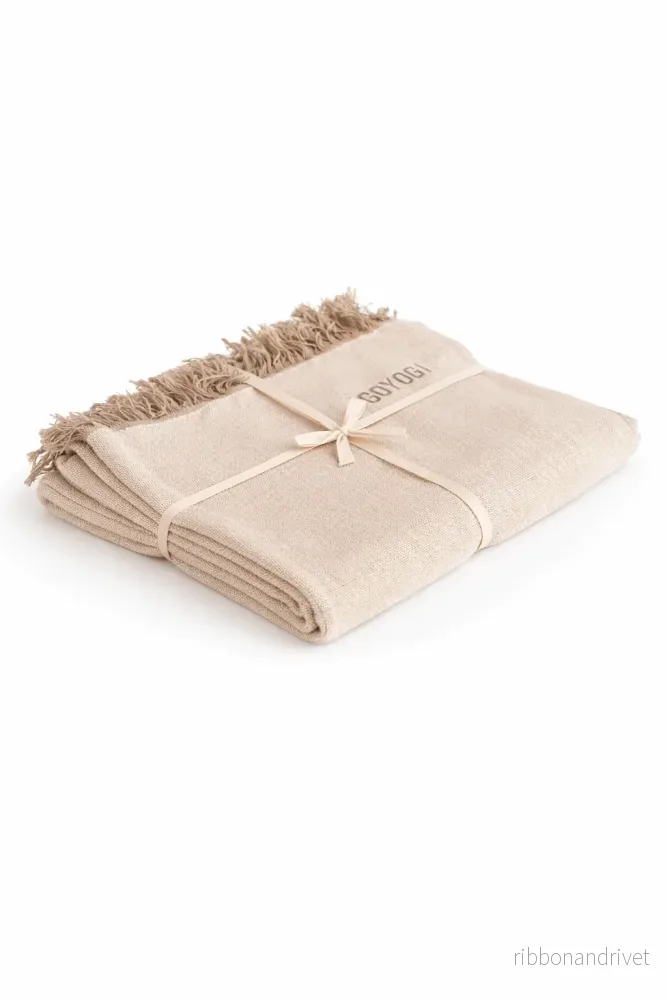 Mindful Deluxe Yoga Blanket – Beige Mindful Deluxe Yoga Blanket – Beige