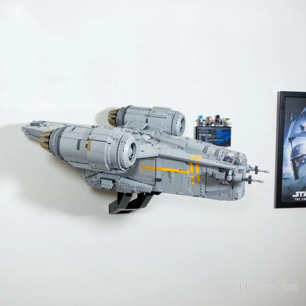 Väggfäste för LEGO Star Wars UCS Razor Crest - Bild 2