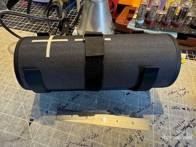 UE Megaboom 4-fäste med klämma UE Megaboom 4-fäste med klämma