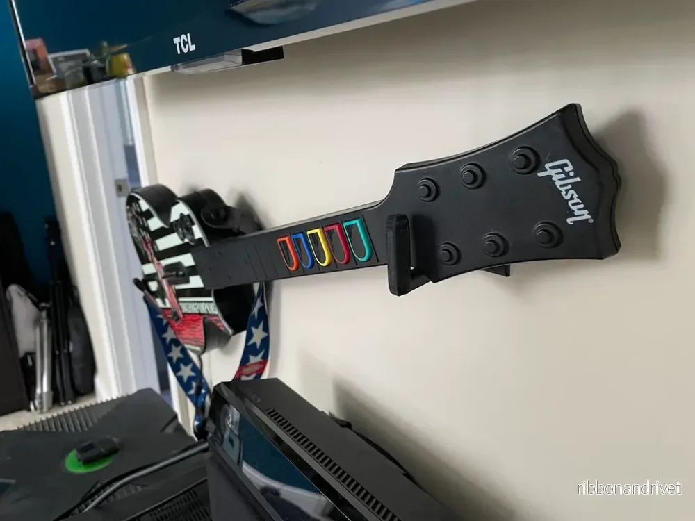 Horisontellt väggfäste för Guitar Hero-gitarr