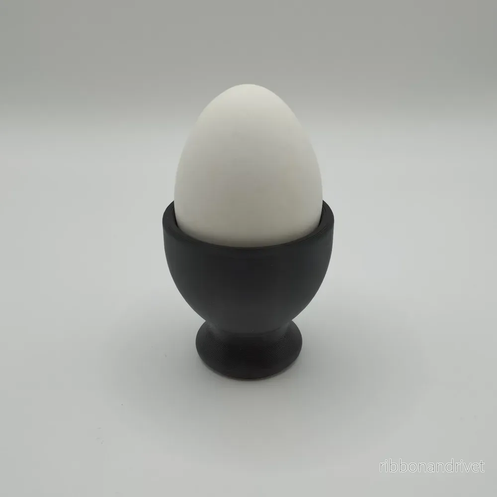 Moderna äggkoppar i minimalistisk design - Bild 2