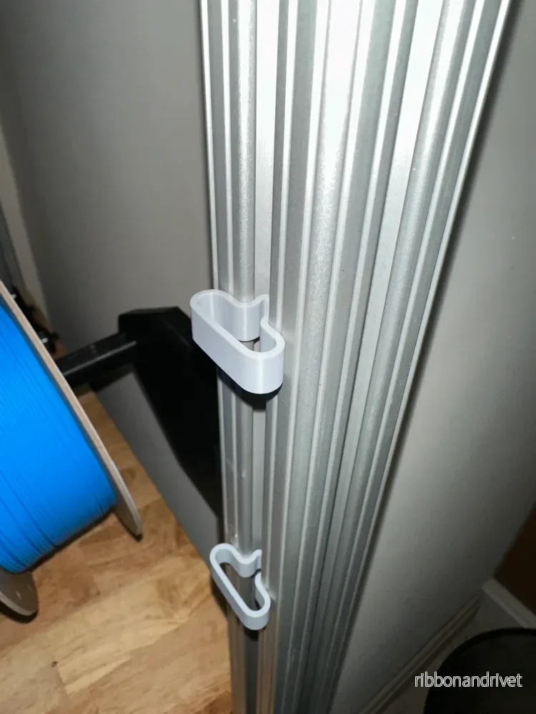 15-serien 8020 Kabelhanteringsklämmor - Bild 2