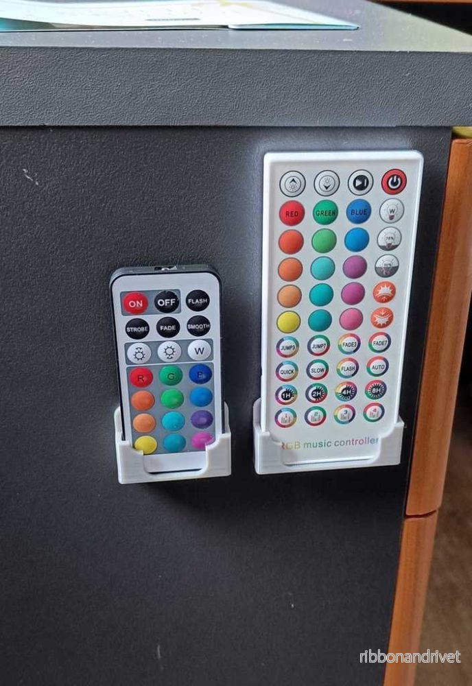 Praktisk hållare för RGB LED-fjärrkontroll – För 40 mm och 56 mm fjärrkontroller