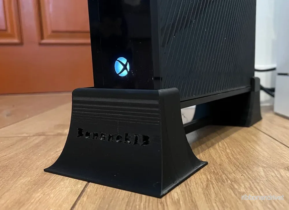 Vertikalt stativ för XBOX ONE