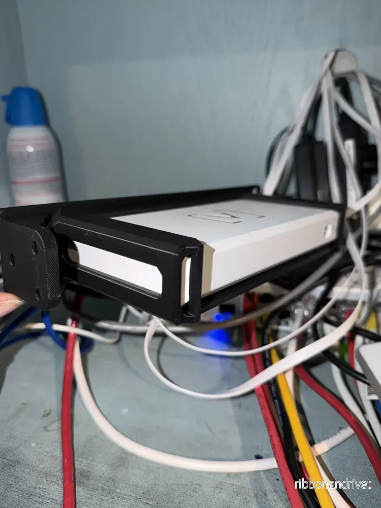 19-tums rackfästen för Alta Labs S8-POE - Bild 3