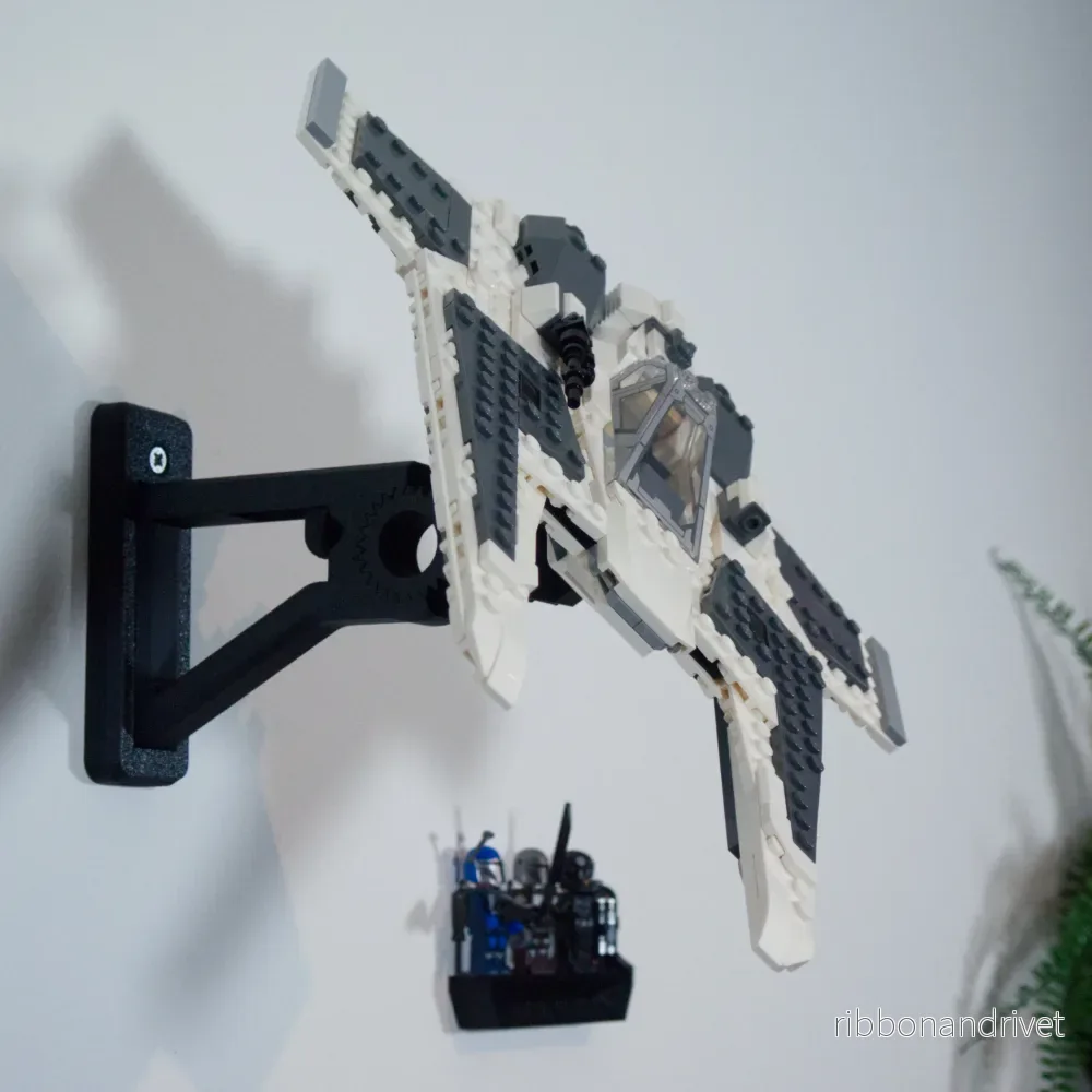 Väggfäste för Tie Interceptor och Fang Fighter - Bild 3