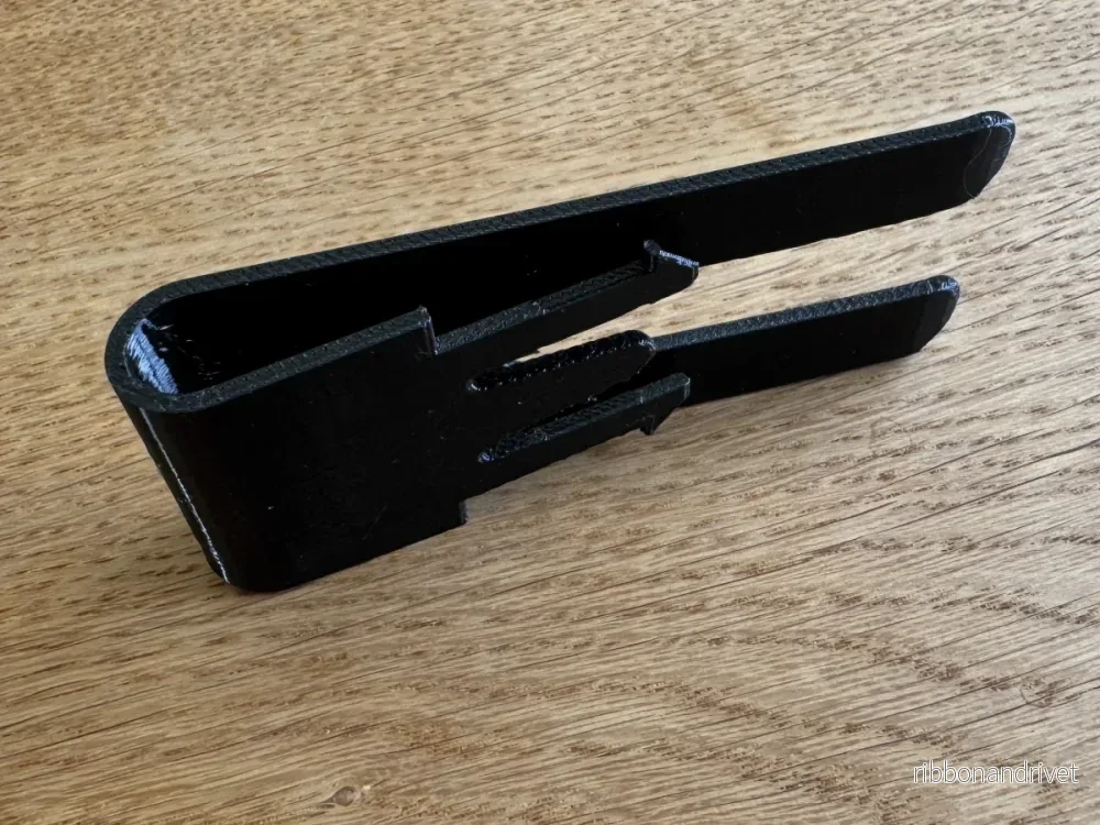 Bältesklämma för nyfödda - 2-pack