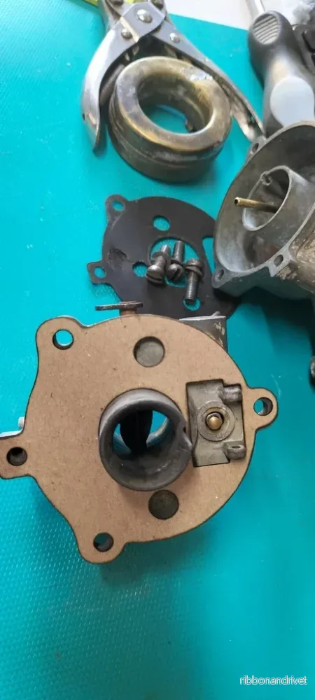 Briggs & Stratton förgasarpackning, artikelnr. 27034 - Bild 2