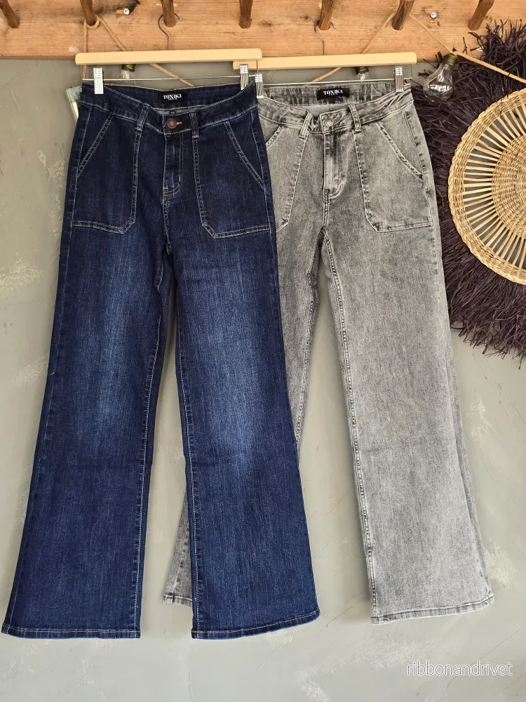 JEANS Mörk tvätt Vida raka ben