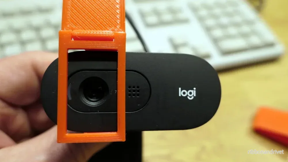 Logitech C505 webbkameraskydd - Bild 2