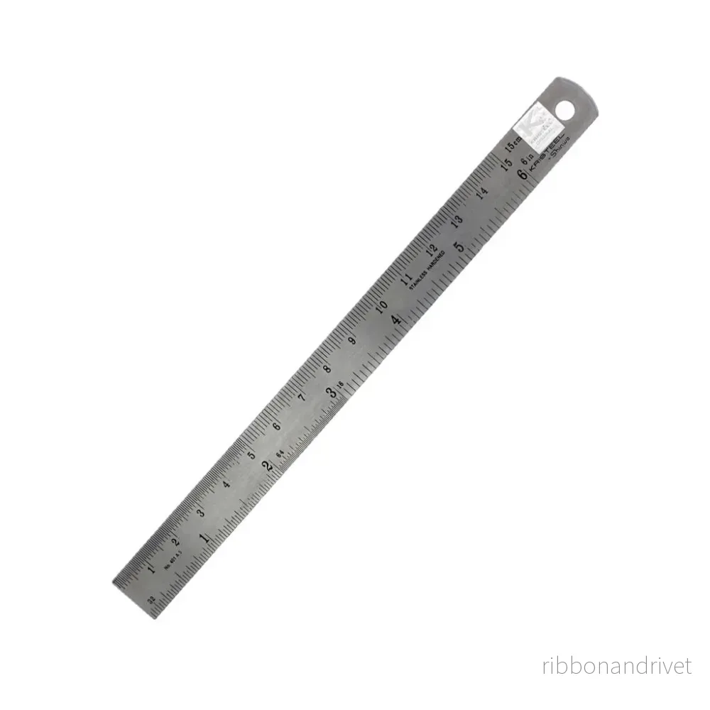 Vallejo - Verktyg - Stålregel (150 mm)
