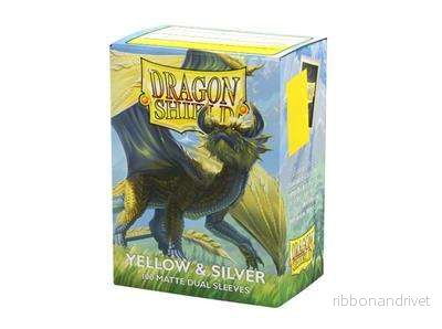 Dragon Shield Sleeves – Standardstorlek – Matt Dual – Gul & Silver (100 Sleeves) Dragon Shield Sleeves – Standardstorlek – Matt Dual – Gul & Silver (100 Sleeves)