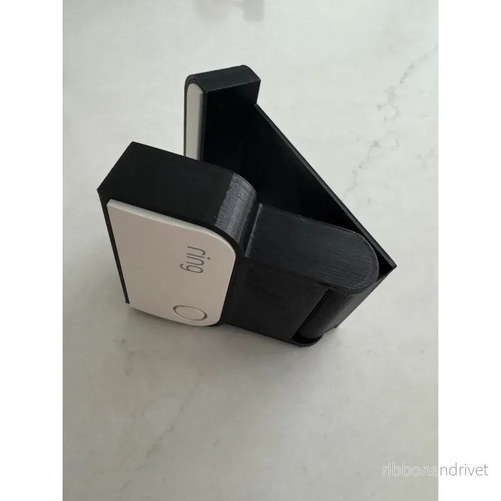 Svängbart fäste för Ring Alarm garagesensor - Bild 2