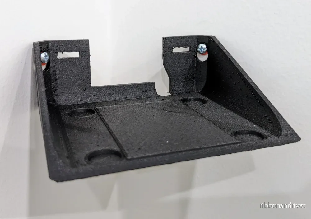 Väggfäste för Sony SA-RS3S bakhögtalare – Optimal placering i hörn - Bild 3