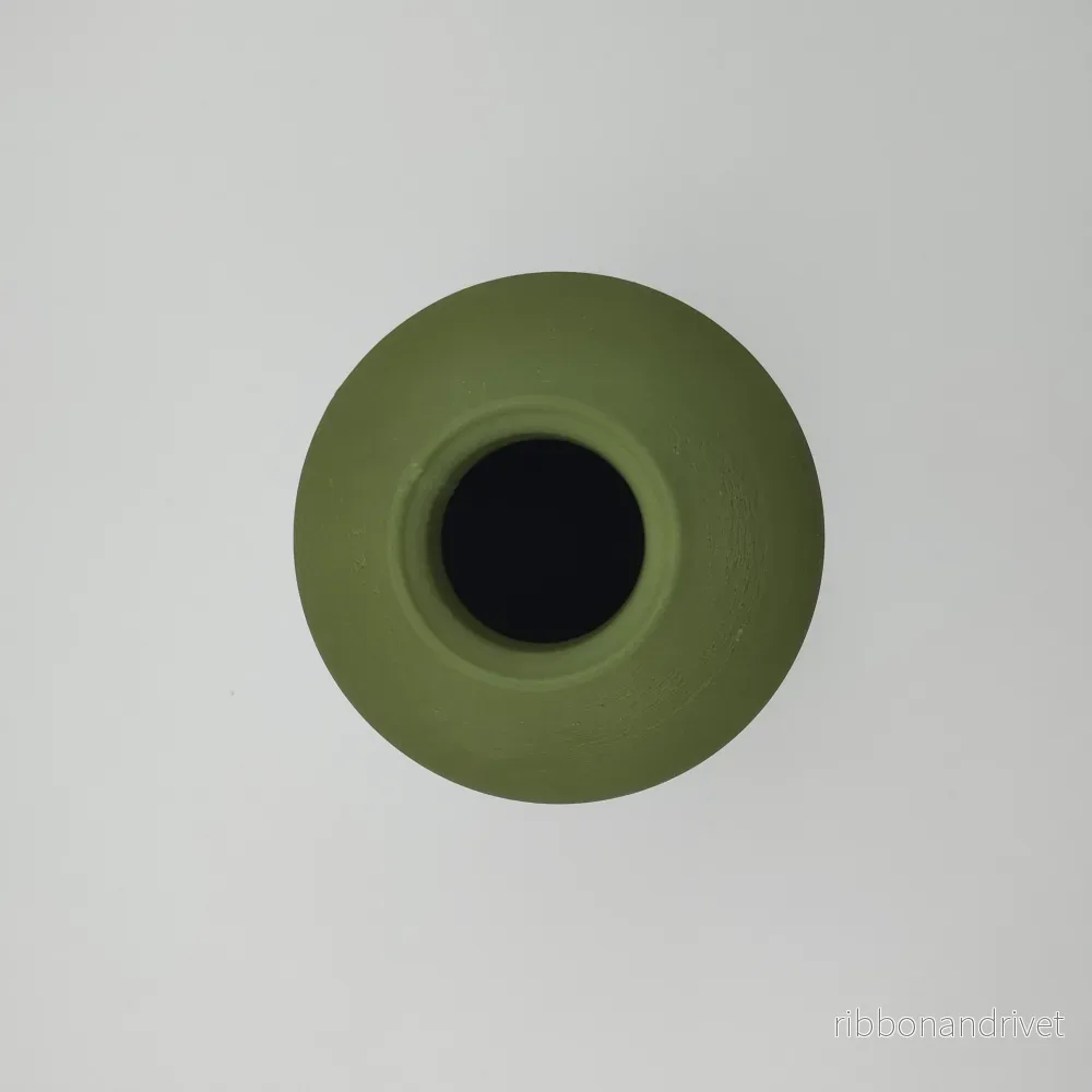 Minimalistisk vas i fältflasksdesign - Bild 3