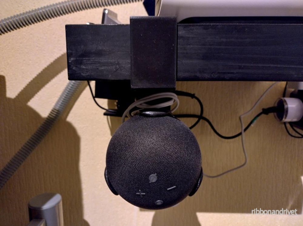 Amazon Echo Dot 5. Gen-fäste för IKEA Lack-hylla