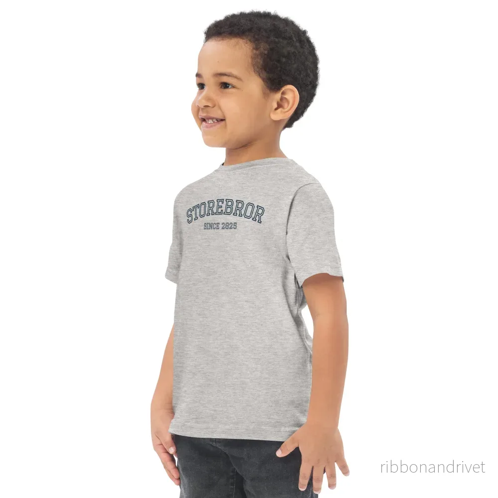 Storebror T-shirt - Since 2025 (svart text) - Bild 3