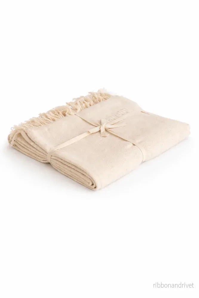 Mindful Deluxe Yoga Blanket – Natural Mindful Deluxe Yoga Blanket – Natural