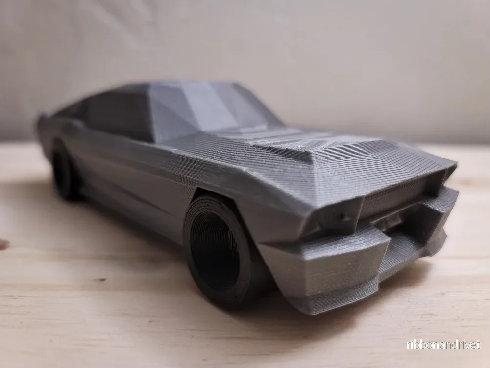 Låg poly 1967 Ford Mustang Shelby GT500-modell - Bild 2