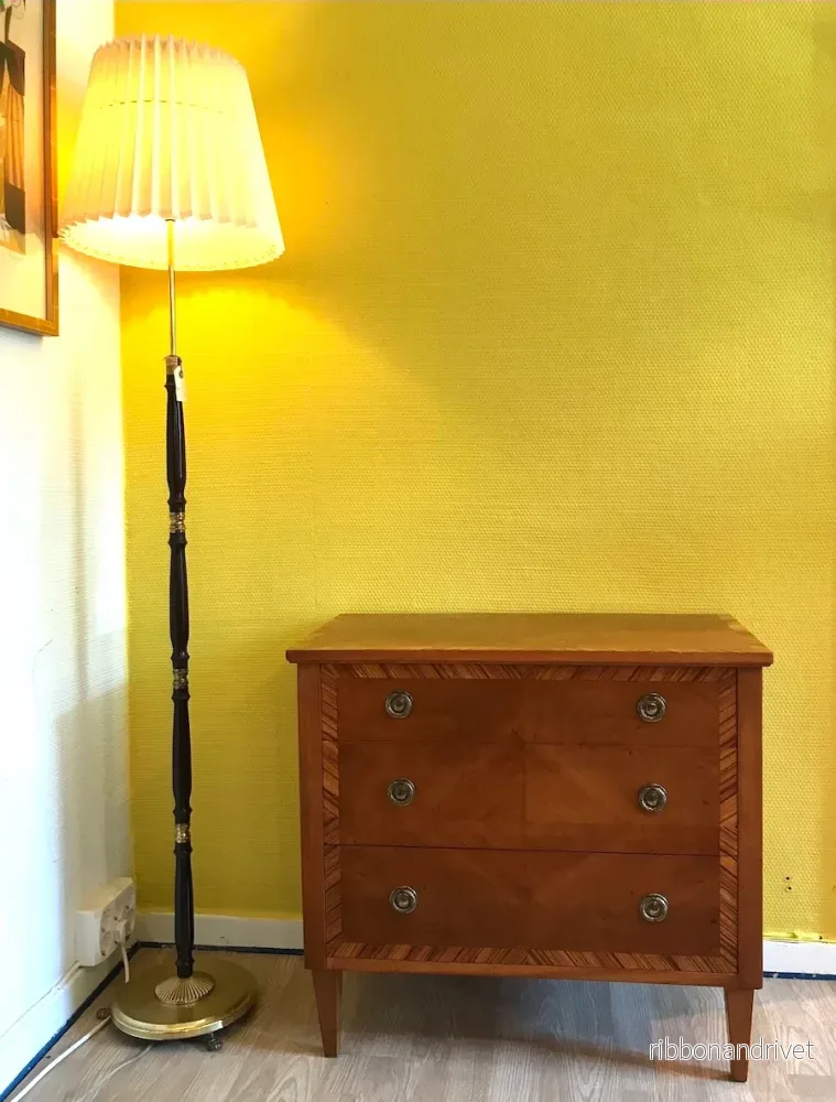 Golvlampa från 40-talet Golvlampa från 40-talet