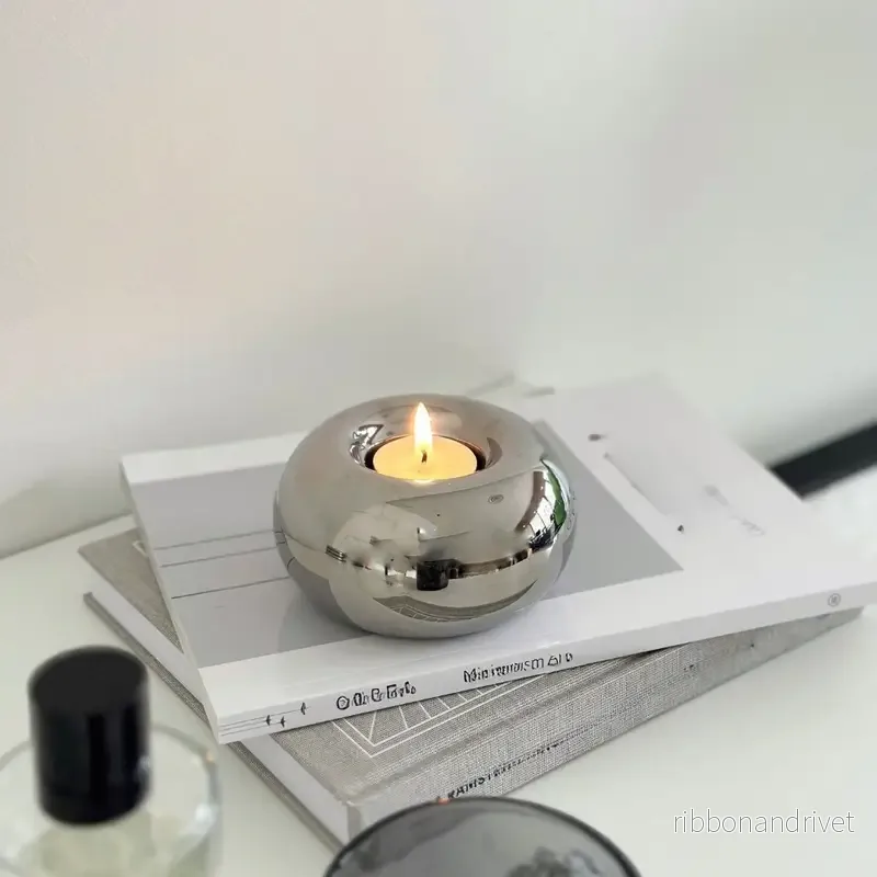 Modern Keramisk Silverfärgad Ljushållare - Bild 3