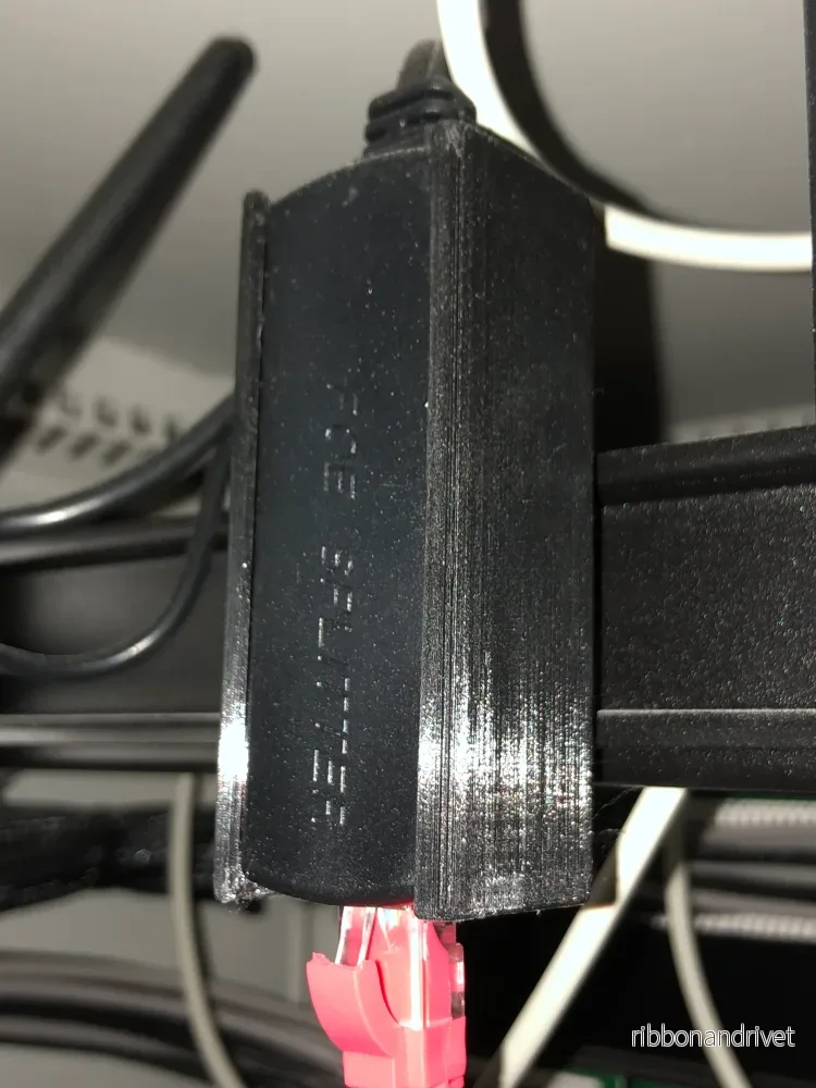 POE-splitter DIN-skena för organiserad strömförsörjning POE-splitter DIN-skena för organiserad strömförsörjning