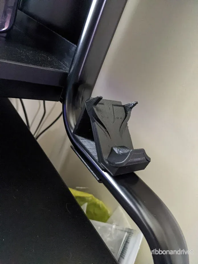 Ikea Fredde PS4-kontrollhållare för skenamontering - Bild 2