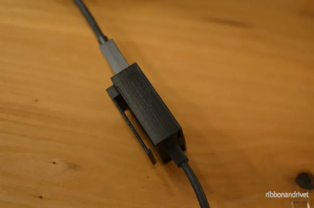 Bältesklämma för Playstation VR-kabel - Bild 2