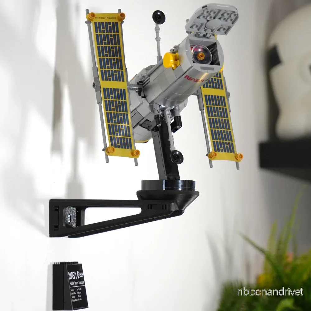 Väggfäste för Lego Hubble-rymdteleskop 10283 - Bild 3
