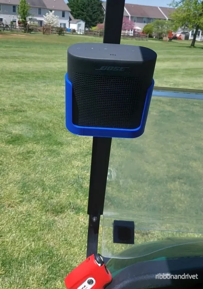 Golfbilshögtalarhållare för Bose SoundLink Color II Golfbilshögtalarhållare för Bose SoundLink Color II