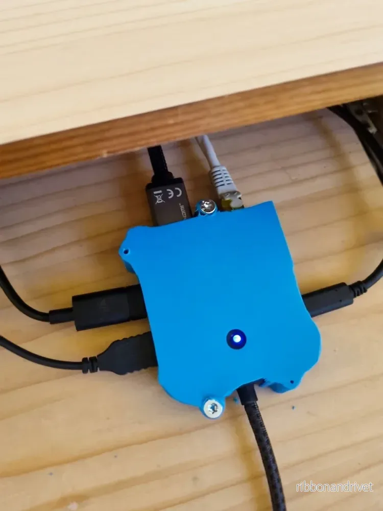 Organiseringshållare för Cable Matters USB-C multiportadapter