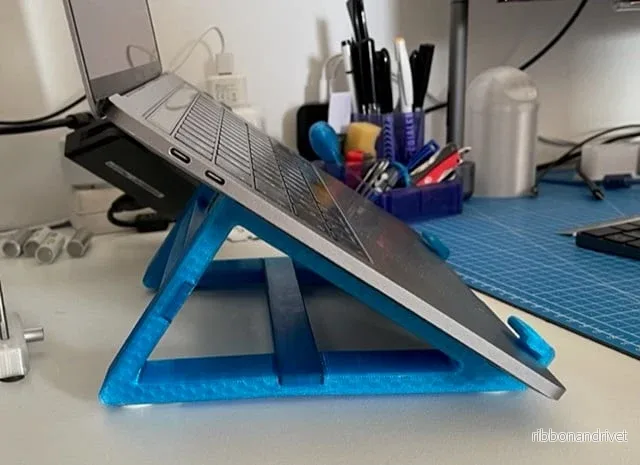 MacBook Pro- och laptopställ – enkel montering