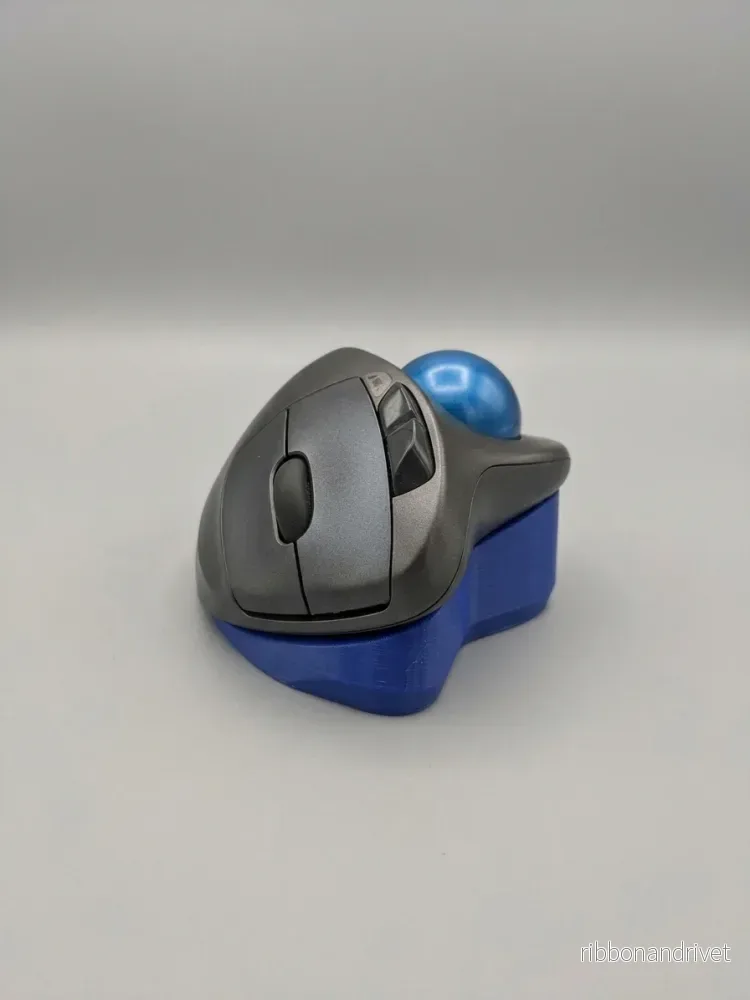 Ergonomiskt lutande stativ för Logitech M570 Trackball-mus Ergonomiskt lutande stativ för Logitech M570 Trackball-mus
