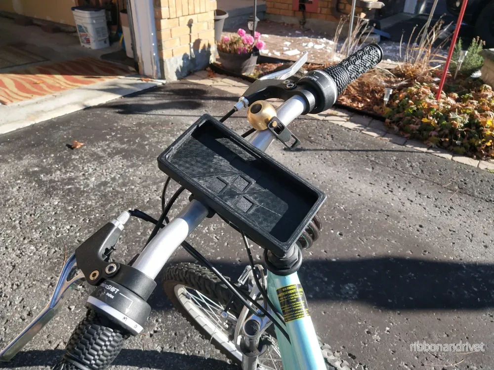 Enkel telefonhållare för cykelstyre Enkel telefonhållare för cykelstyre