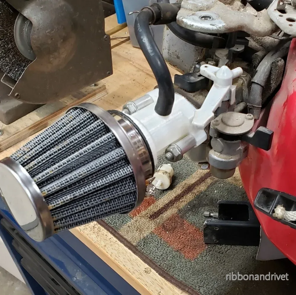 Insugningsadapter för Honda GX160, GX240 och Predator 212 motorer Insugningsadapter för Honda GX160, GX240 och Predator 212 motorer