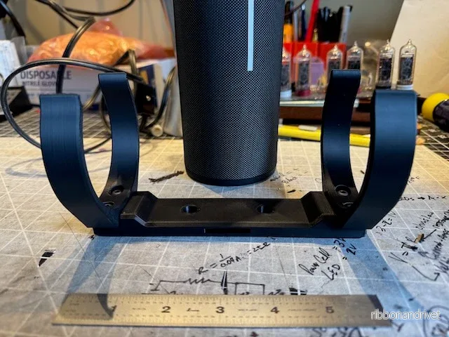 UE Megaboom 4-fäste med klämma - Bild 2