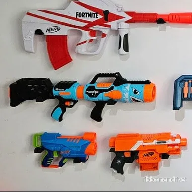 Nerf Gun väggfäste med 4.5mm Hål - 5cm djup
