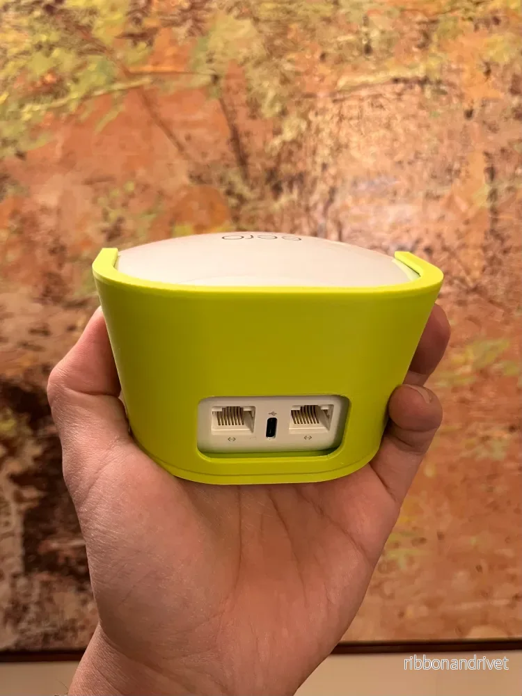 Eero 2:a generationens WiFi-router väggfäste - Bild 2