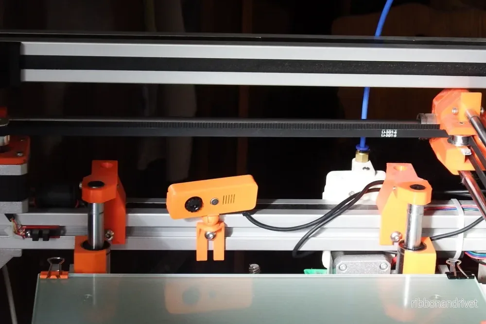 HyperCube Evolution: Logitech C270 Webcam Mount för 30x30-profil - Bild 2