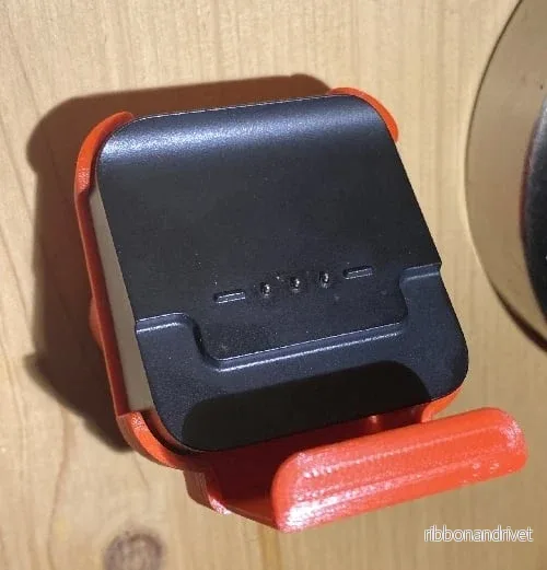 Väggfäste för Xbox Elite Series 2-kontrolldocka - Bild 2