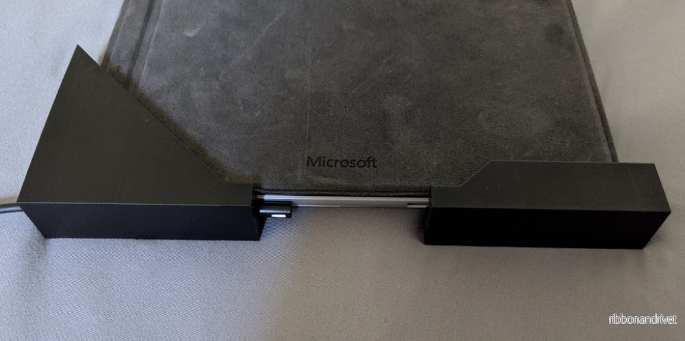 Väggmonterad laddningsdocka för Microsoft Surface Pro 5 - Bild 2
